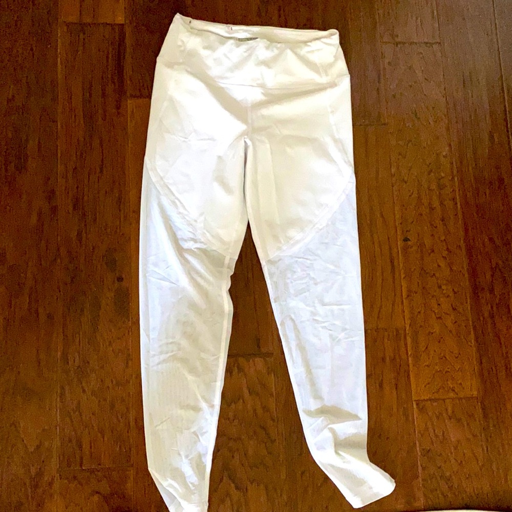 Victoria secret sport legging sold out